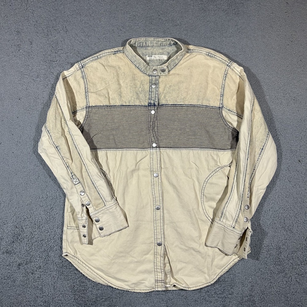 We The Free Moto Colorblock Denim Snap Front Shirt Beige Womens Medium #3940